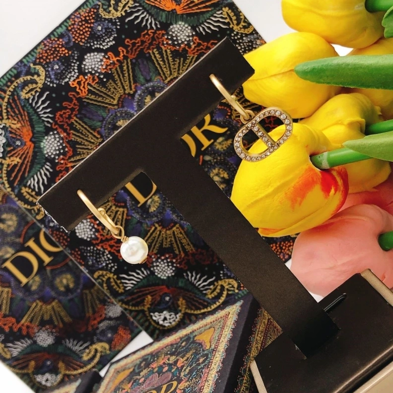 Lightweight Christian Dxxr Earrings 293919