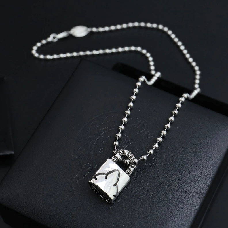 Sophisticated Chrxmx Hxxrts Necklaces 297898