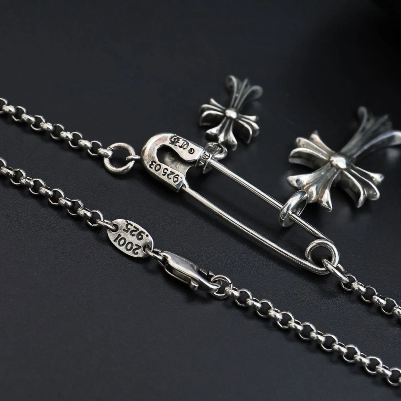ModernLook Chrxmx Hxxrts Necklaces 297893