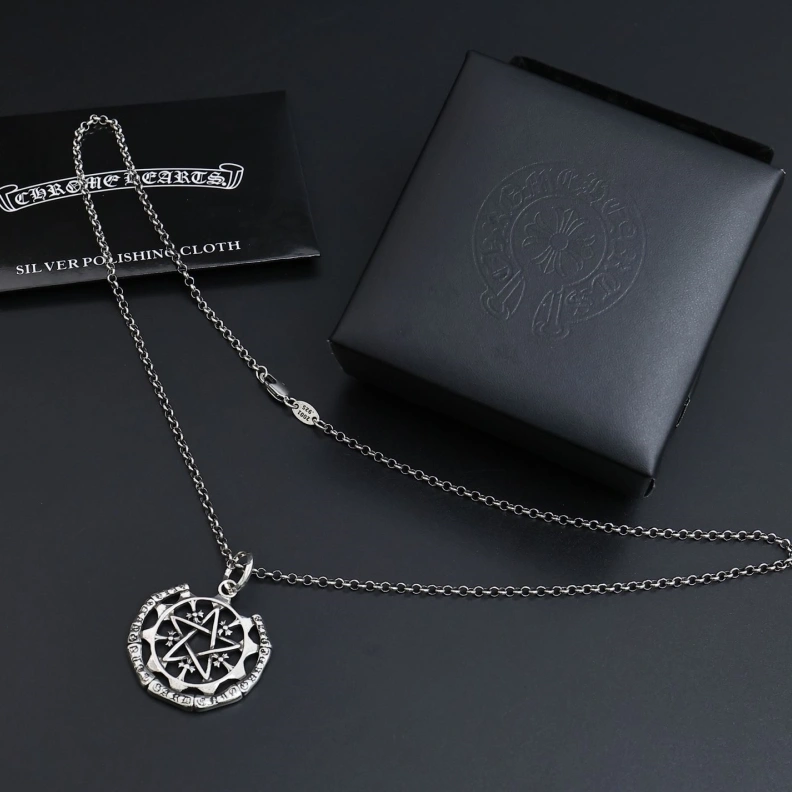 Breathable Chrxmx Hxxrts Necklaces 297891