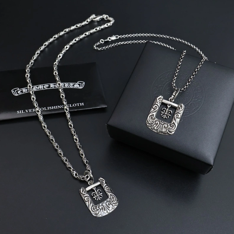 GoAnywhere Chrxmx Hxxrts Necklaces 297889