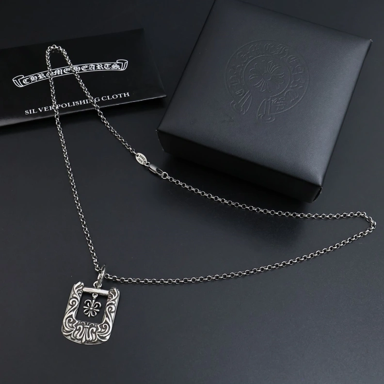 GoAnywhere Chrxmx Hxxrts Necklaces 297889