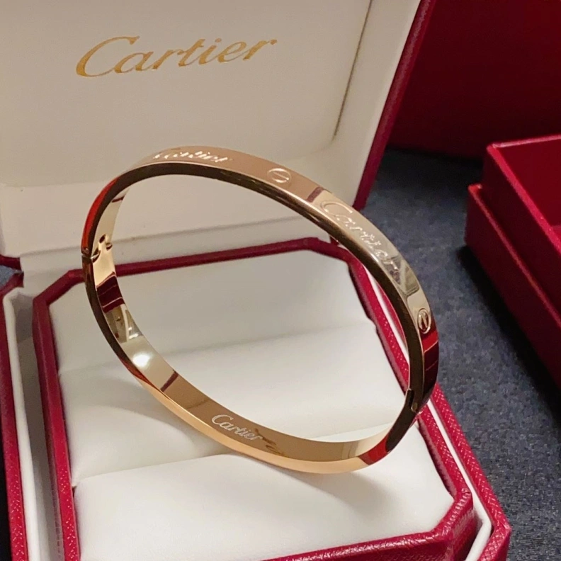 HighQuality Cxrtxer Bracelets 283163