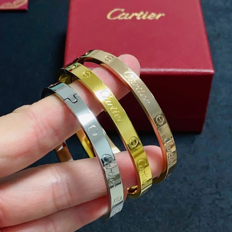 HighQuality Cxrtxer Bracelets 283163
