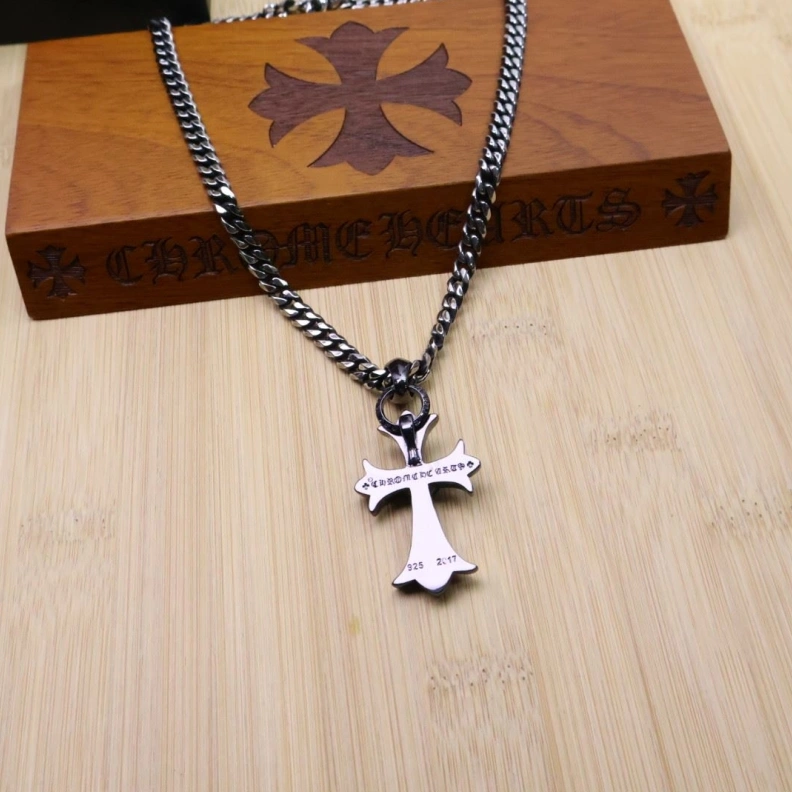 Chrxmx Hxxrts Necklaces Minimalist 296107