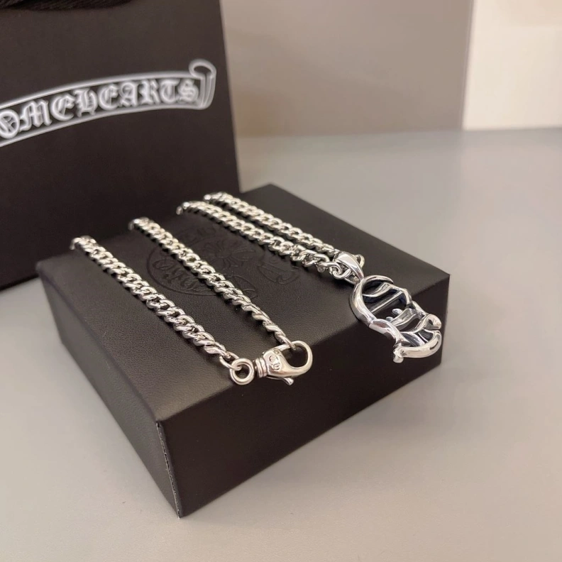 Chrxmx Hxxrts Necklaces Soft 296102