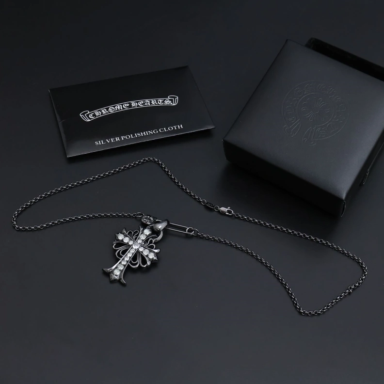 Chrxmx Hxxrts Necklaces WellDesigned 296090