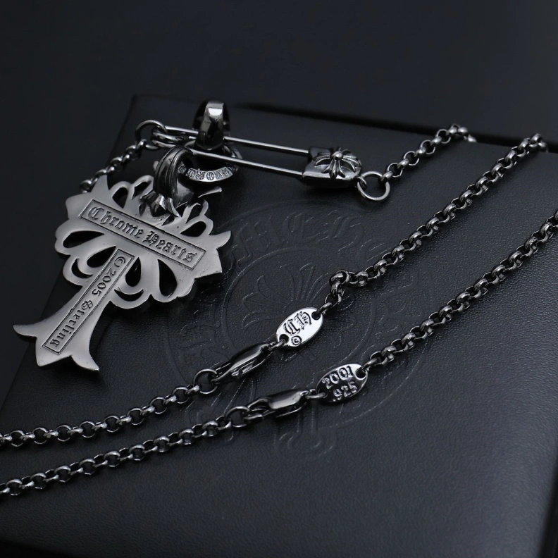 Chrxmx Hxxrts Necklaces WellDesigned 296090
