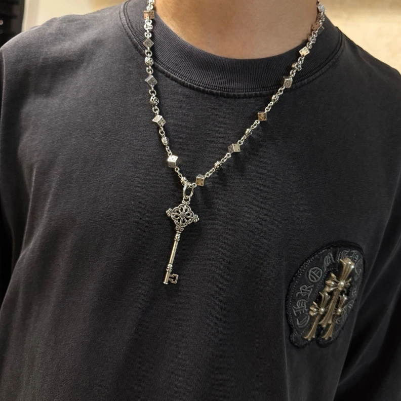 Chrxmx Hxxrts Necklaces Sleek 296084