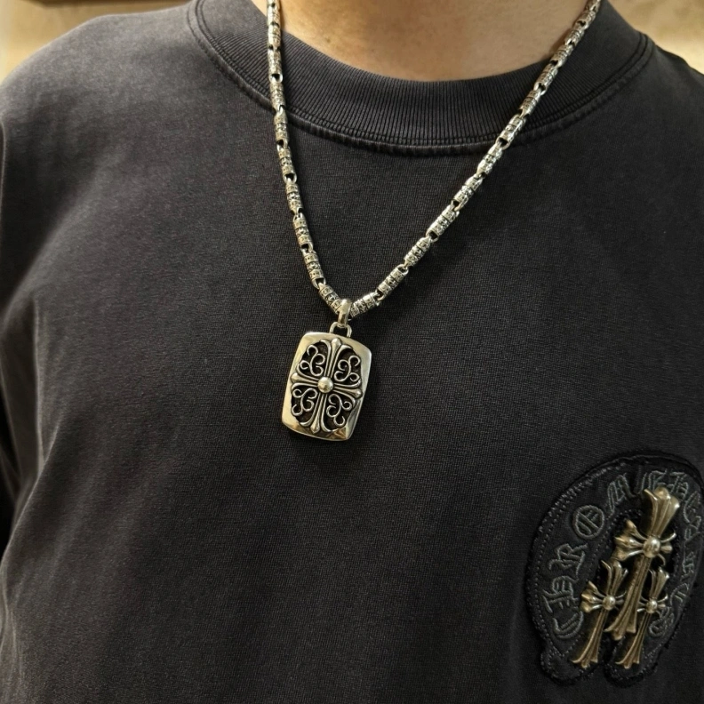 Chrxmx Hxxrts Necklaces Comfortable 296085