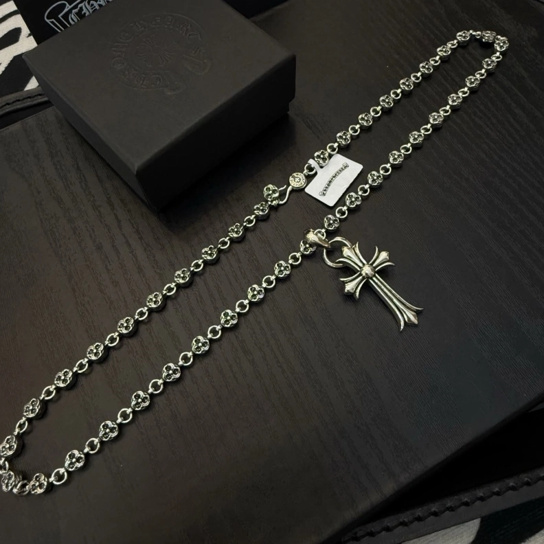 Chrxmx Hxxrts Necklaces GoAnywhere 296073