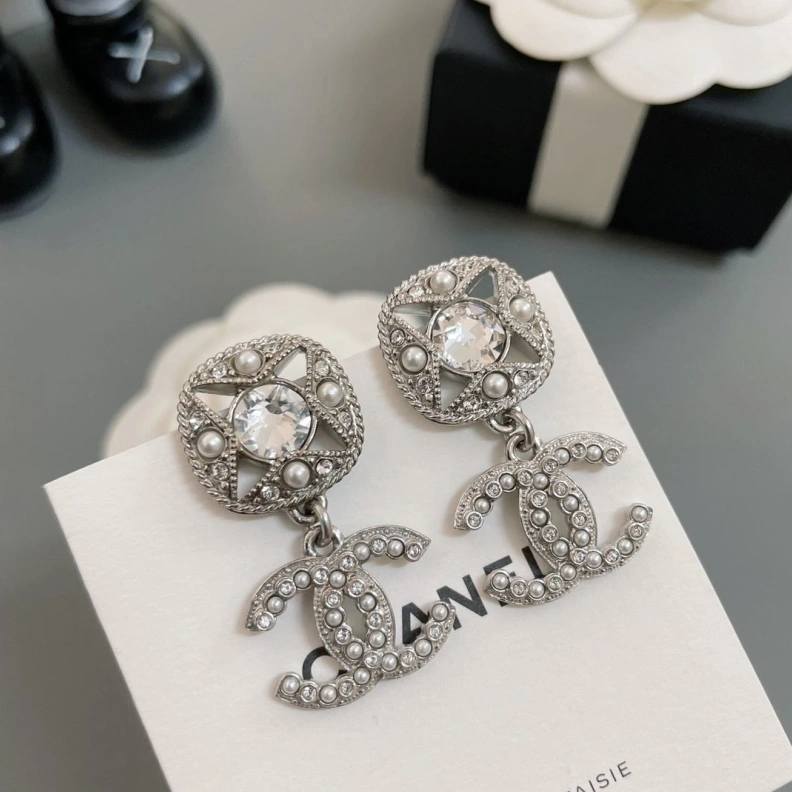 Resilient Chxnxl Earrings 284411