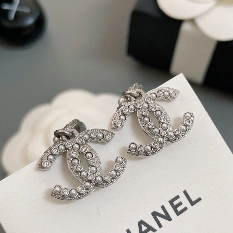 Resilient Chxnxl Earrings 284411