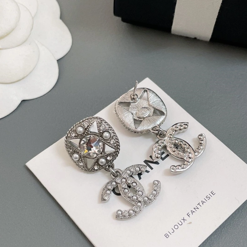 Resilient Chxnxl Earrings 284411