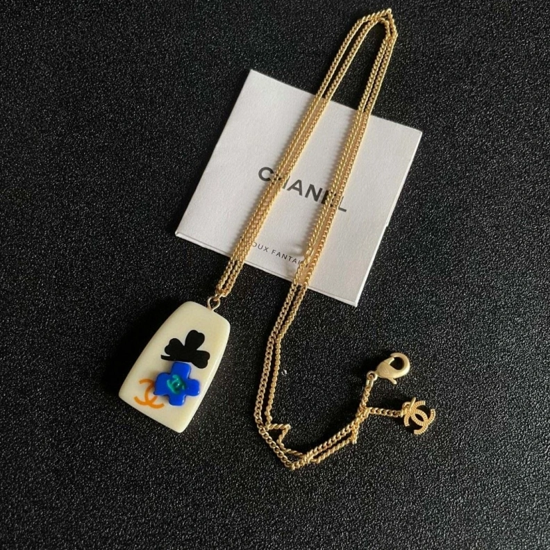 Chxnxl Necklaces Resilient 284992