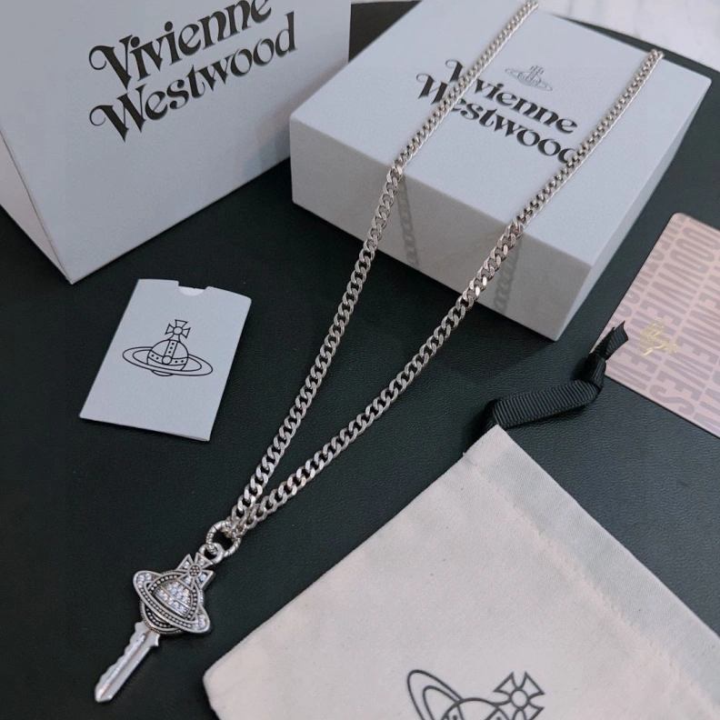 Modern VIVENNE WESTWOOD 312635