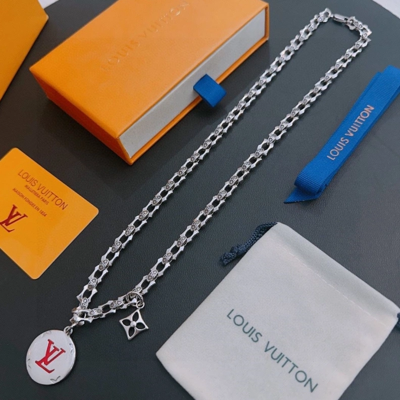 LX Necklaces WellDesigned 308535