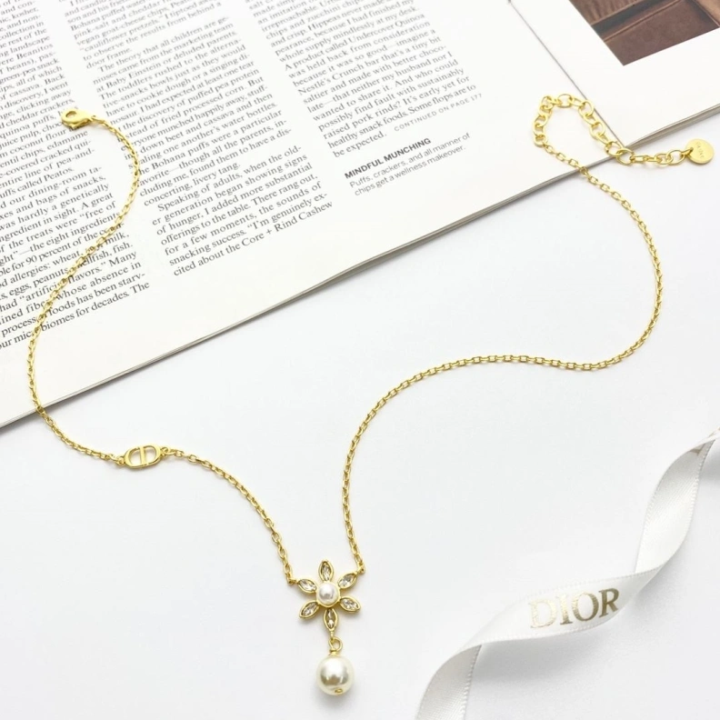 Christian Dxxr Necklaces Breathable 293759