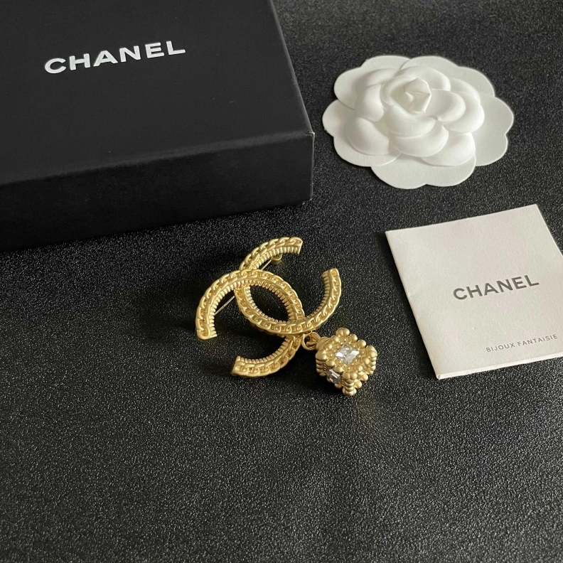AllSeason Chxnxl Brooches 284649