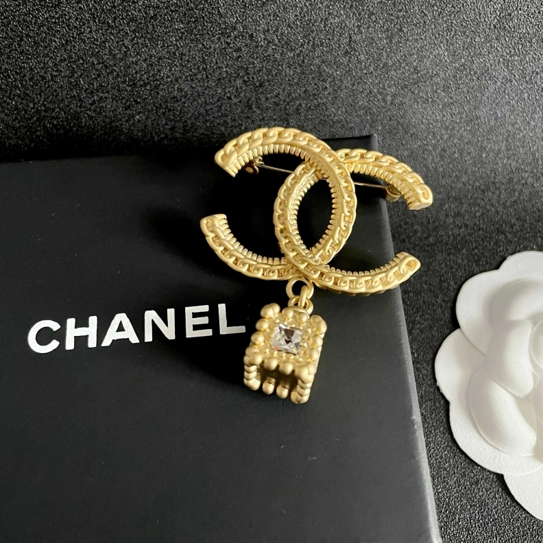 AllSeason Chxnxl Brooches 284649