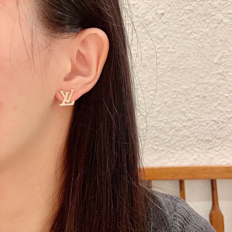 LX Earrings Functional 308651