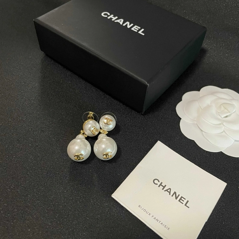 Chxnxl Earrings Trendsetting 284385