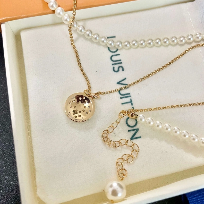 Affordable LX Necklaces 308528