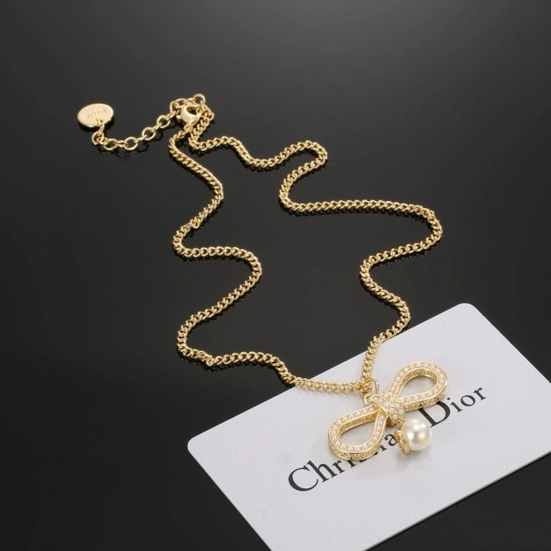 Stylish Christian Dxxr Necklaces 293758