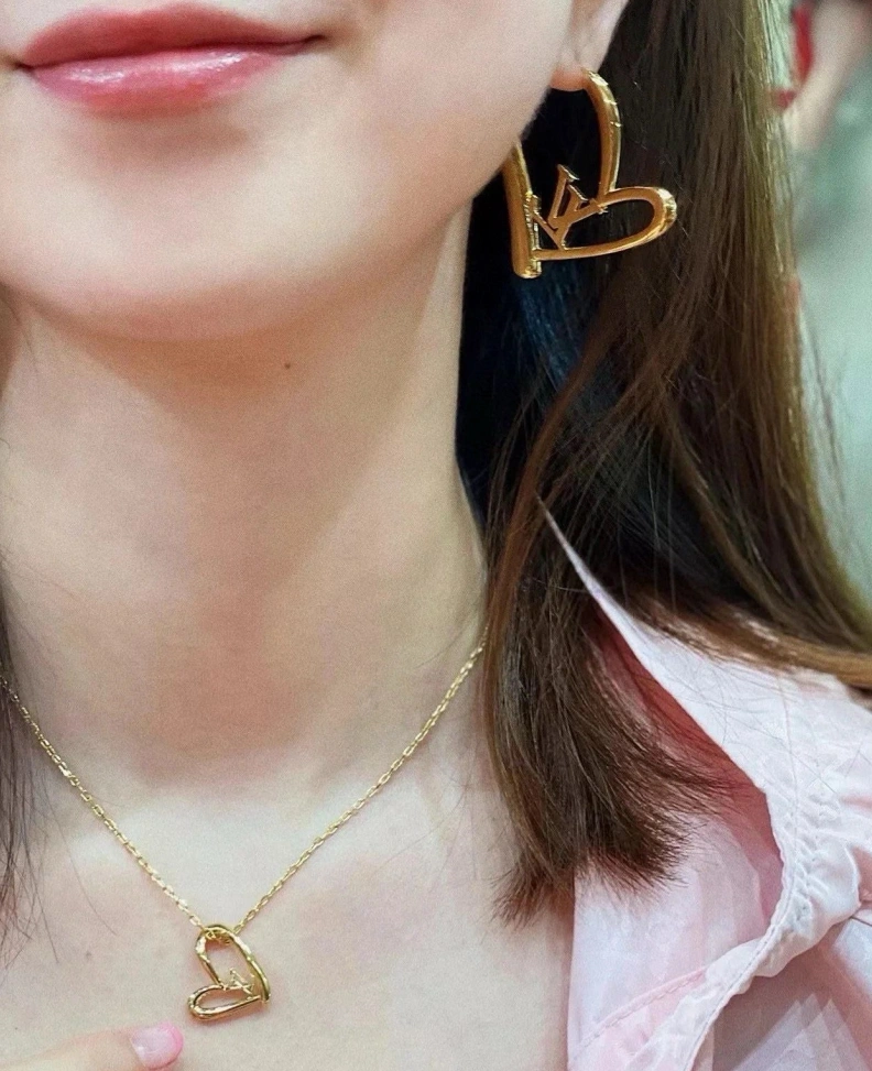 Durable LX Necklaces 308533