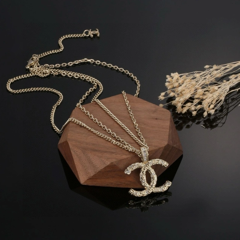 UrbanStyle Chxnxl Necklaces 284980