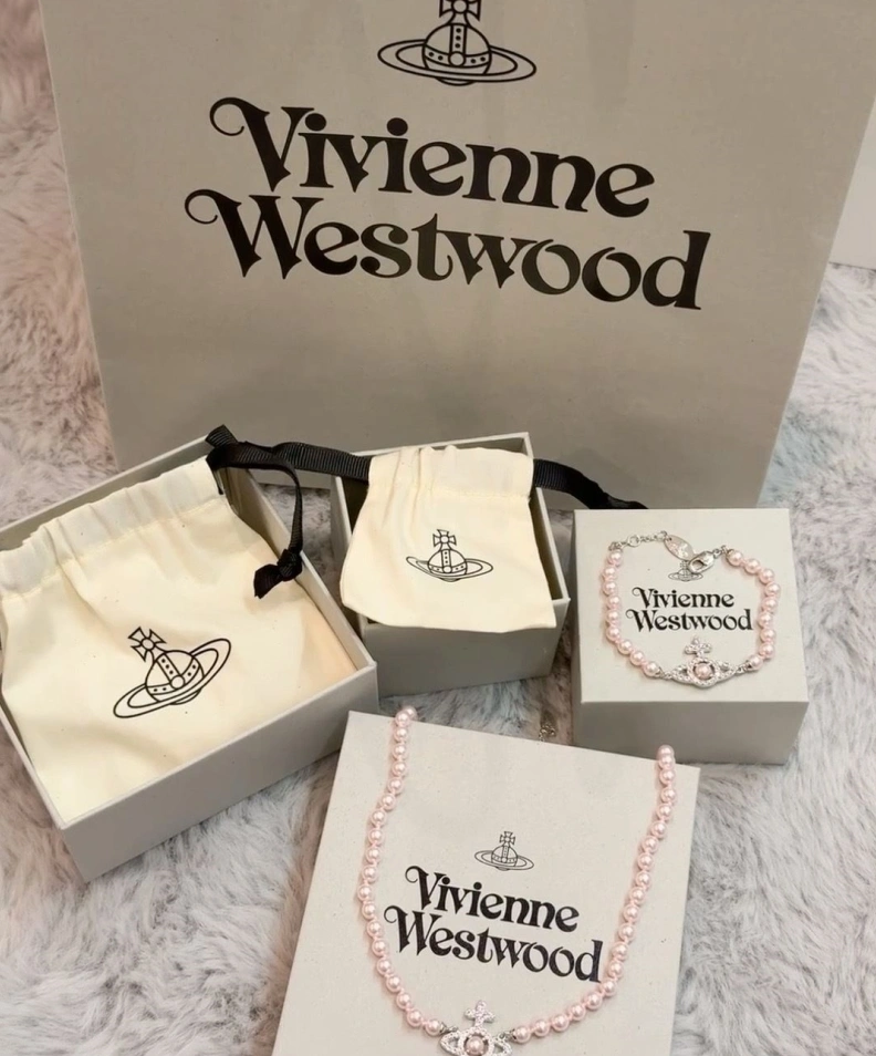 VIVENNE WESTWOOD Timeless 312623