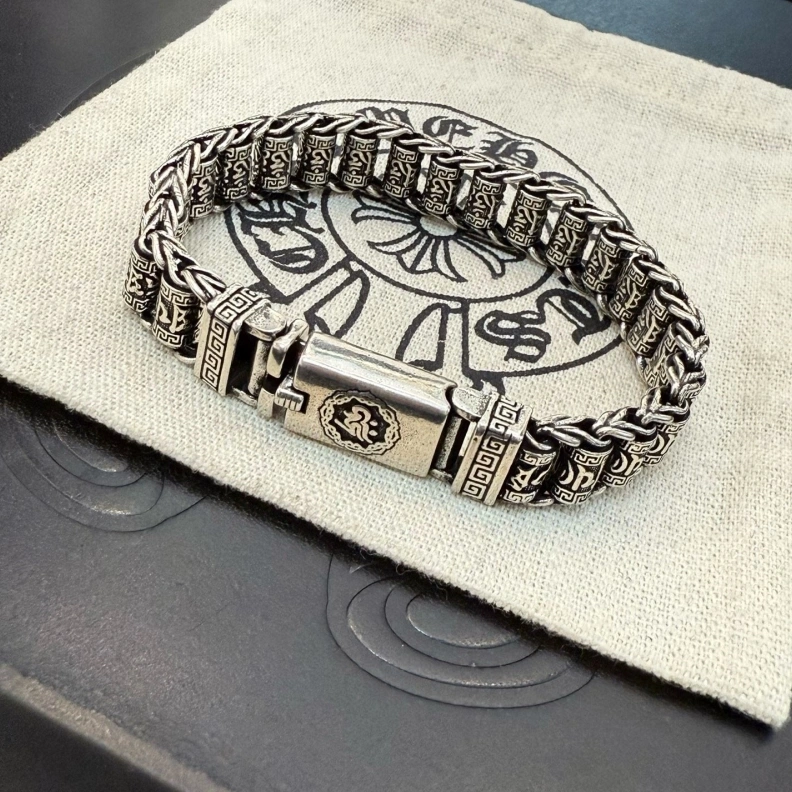 EyeCatching Chrxmx Hxxrts Bracelets 298262