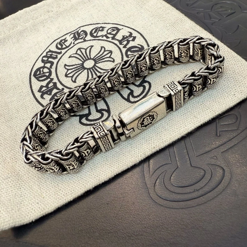 EyeCatching Chrxmx Hxxrts Bracelets 298262