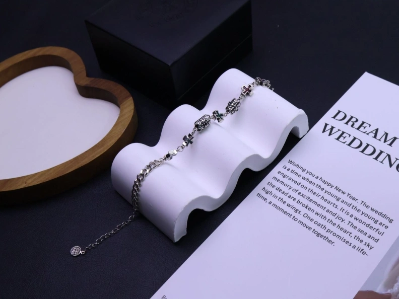 Resilient Chrxmx Hxxrts Bracelets 296552