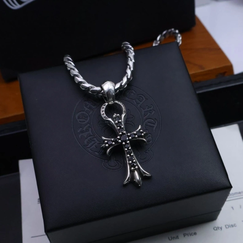 Fashionable Chrxmx Hxxrts Necklaces 296072