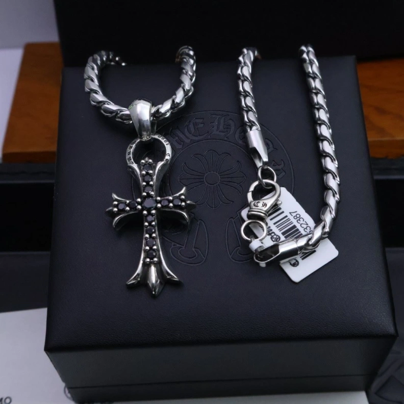 Fashionable Chrxmx Hxxrts Necklaces 296072