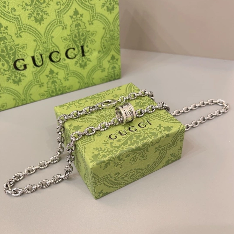 Elegant Gxccx Necklaces 302071