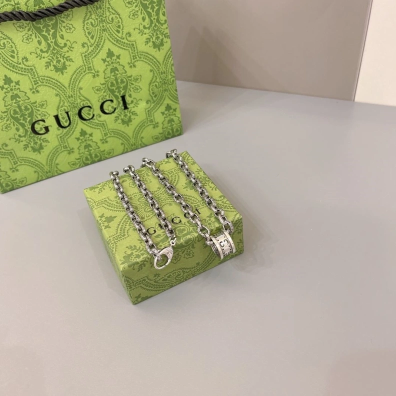 Elegant Gxccx Necklaces 302071