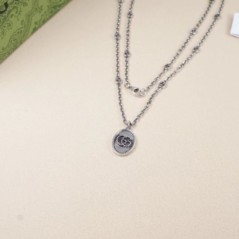 Gxccx Necklaces Stylish 302068