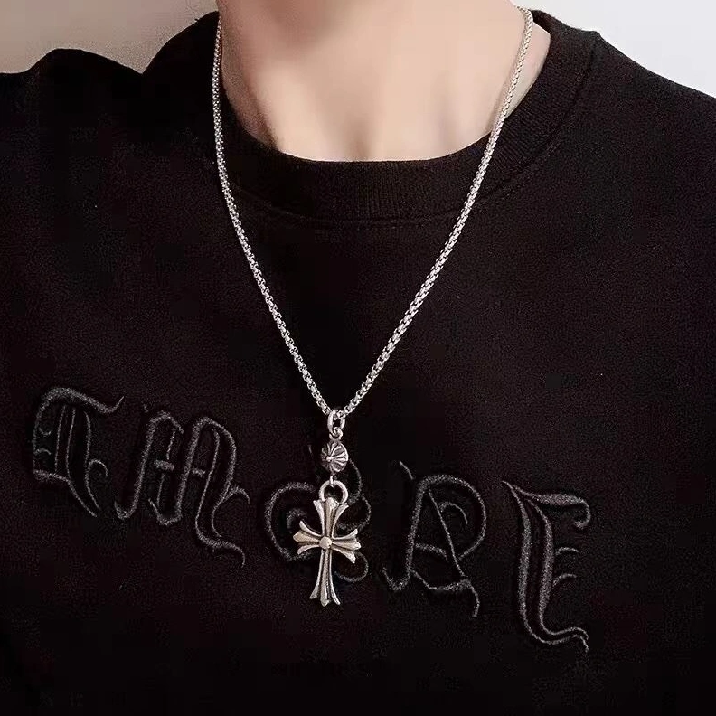 Chrxmx Hxxrts Necklaces Functional 296056