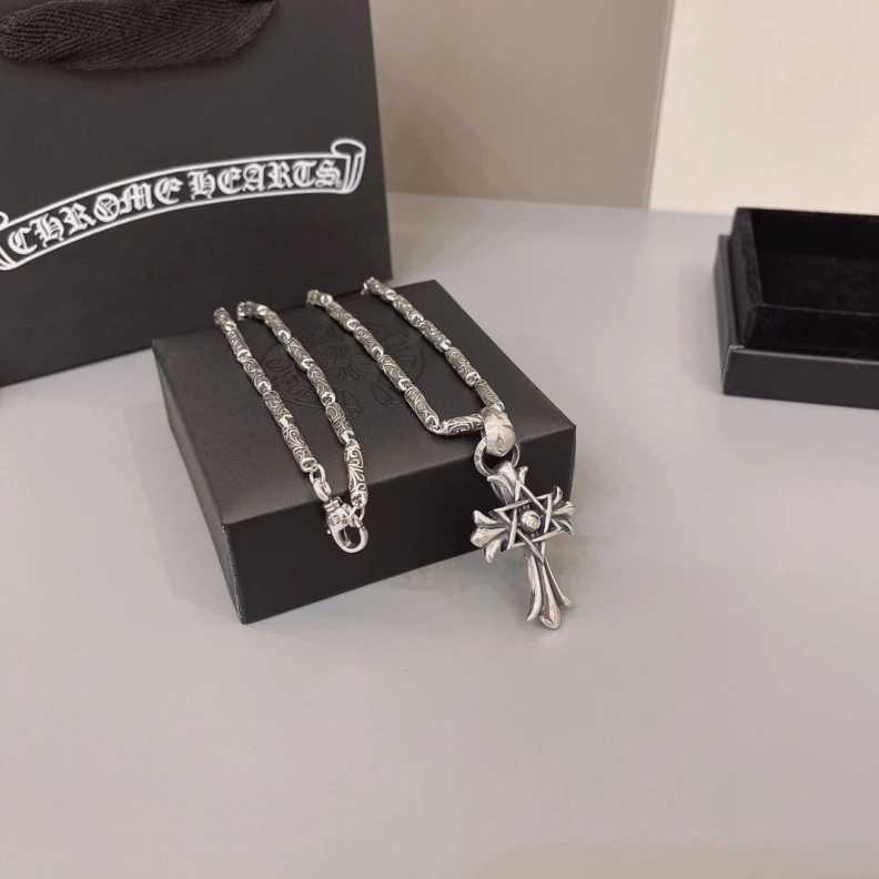 Unique Chrxmx Hxxrts Necklaces 296070
