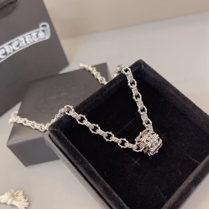 Chrxmx Hxxrts Necklaces EyeCatching 296065