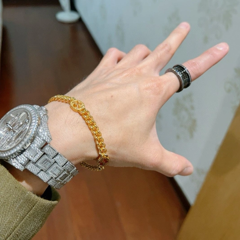 Resilient Gxccx Bracelets 302348