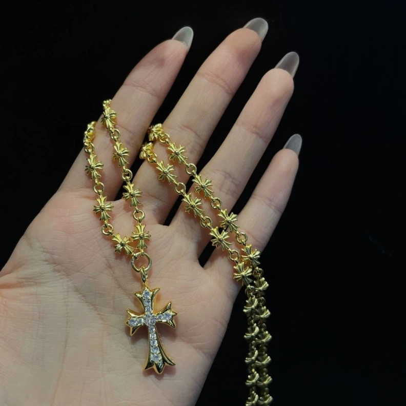 Comfortable Chrxmx Hxxrts Necklaces 297884