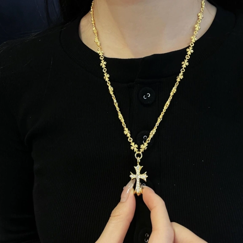 Comfortable Chrxmx Hxxrts Necklaces 297884