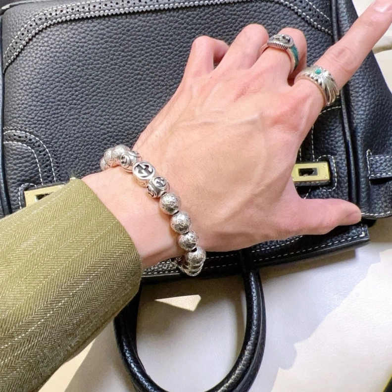 Elegant Gxccx Bracelets 302354