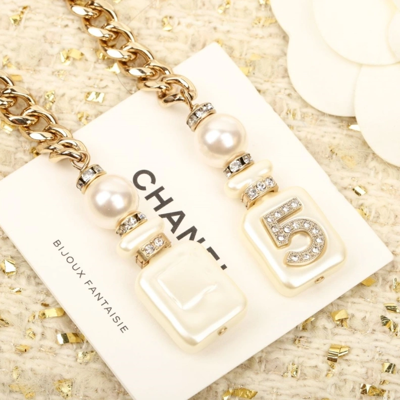 Unique Chxnxl Necklaces 284977