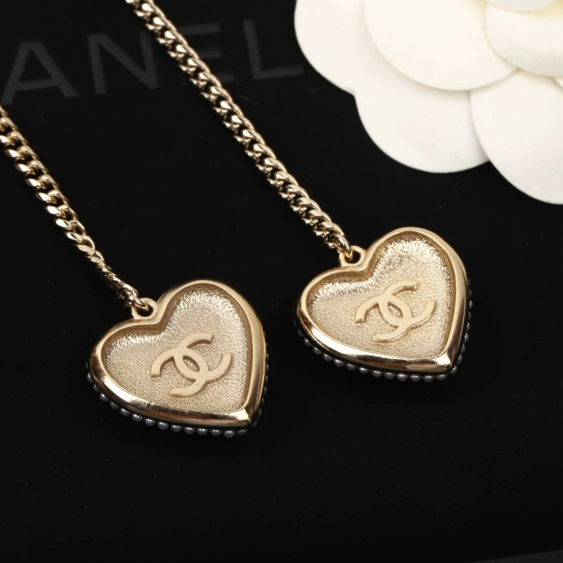 Trendy Chxnxl Necklaces 284976