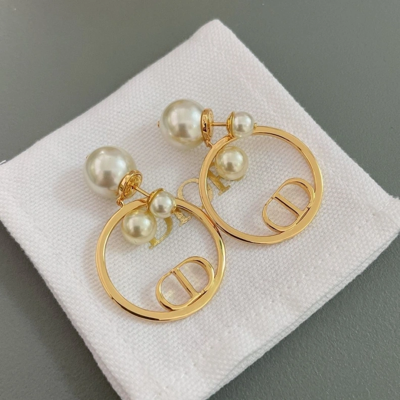 Christian Dxxr Earrings Modern 293906