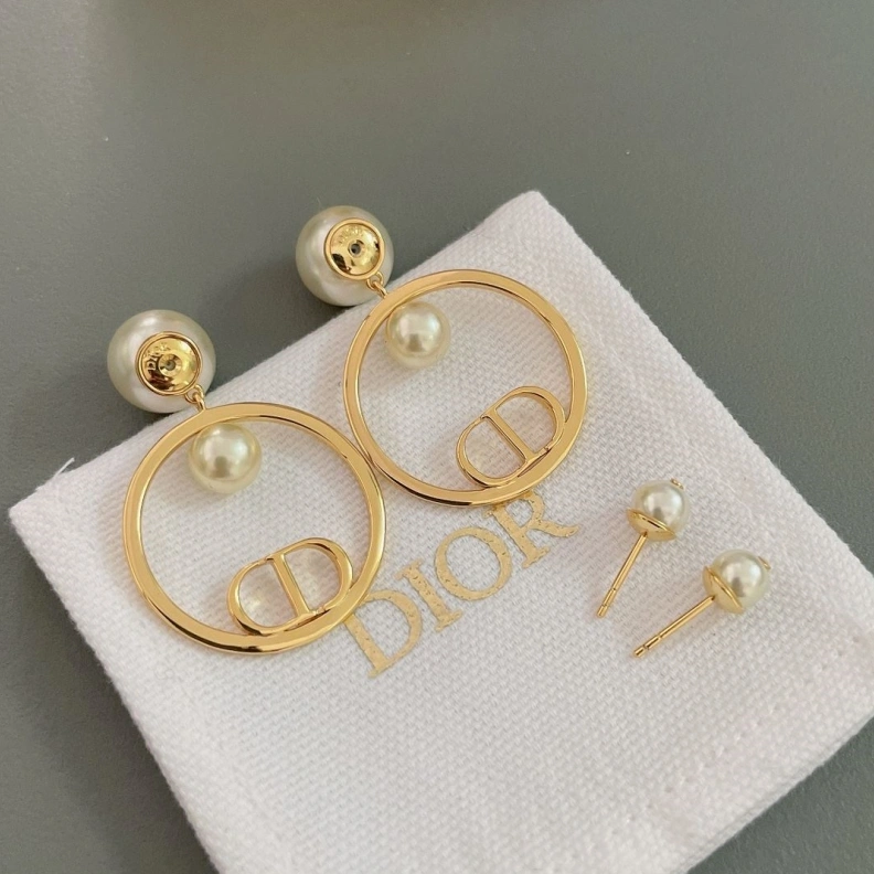 Christian Dxxr Earrings Modern 293906